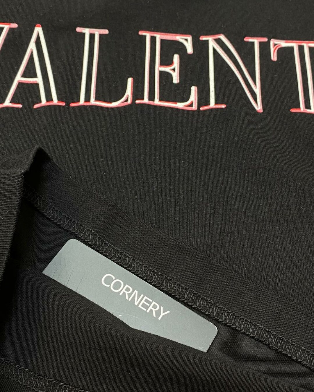 Футболка Valentino