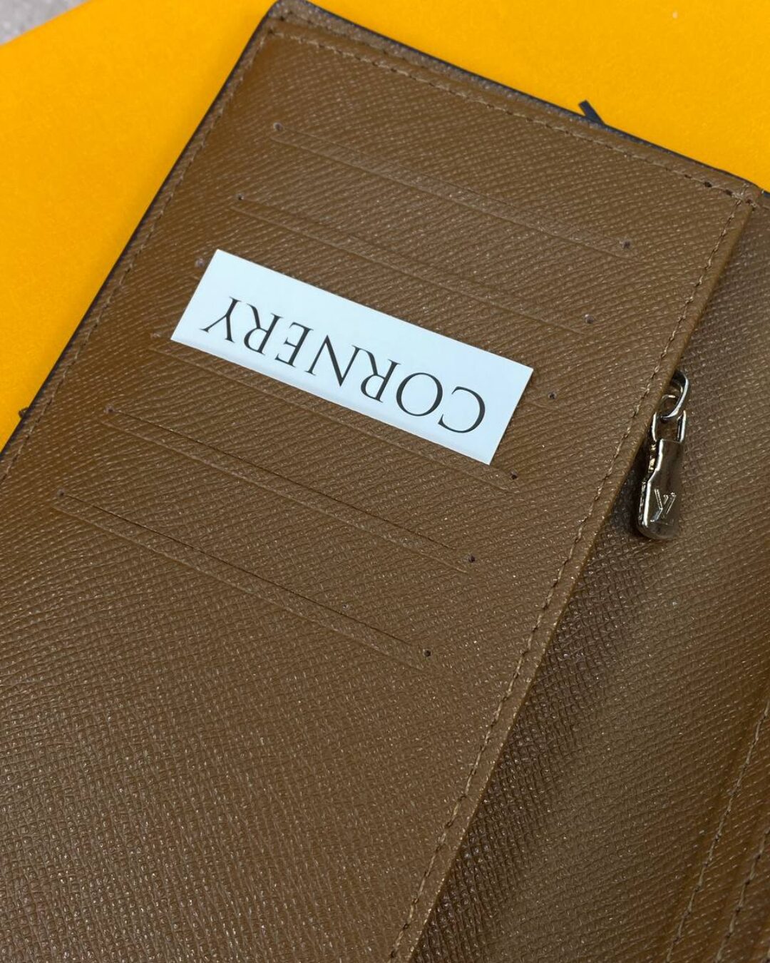Кошелёк Louis Vuitton