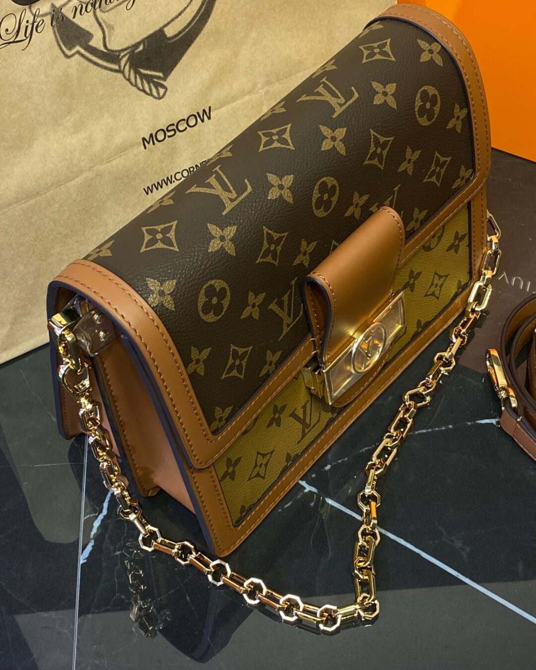 Сумка Louis Vuitton Dauphine