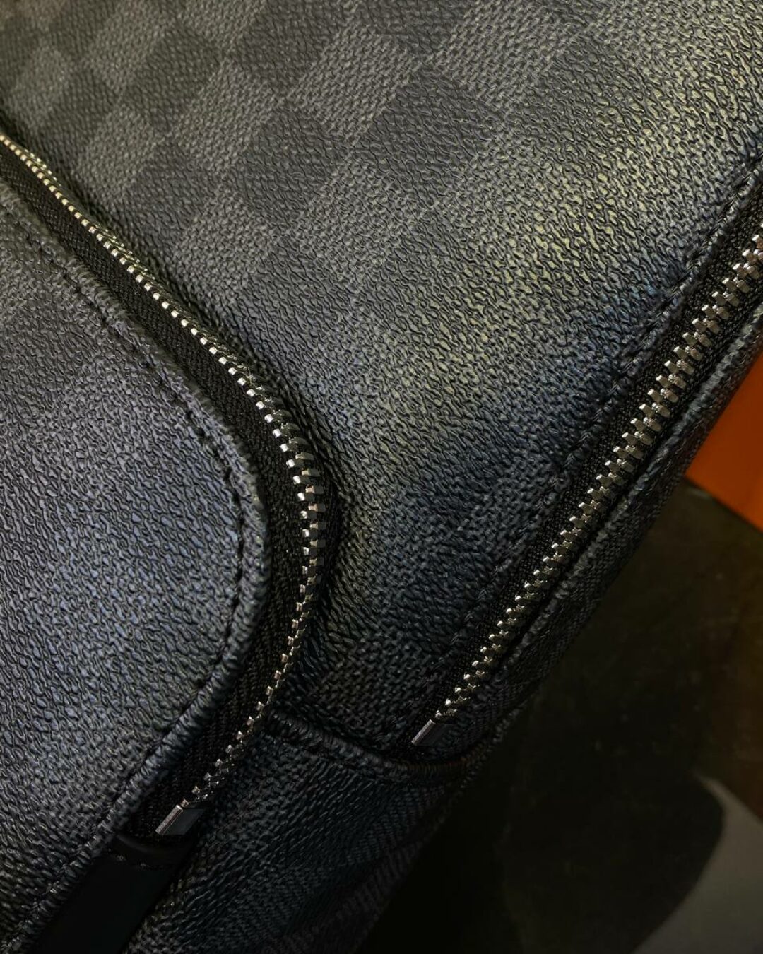 Сумка Louis Vuitton Avenue