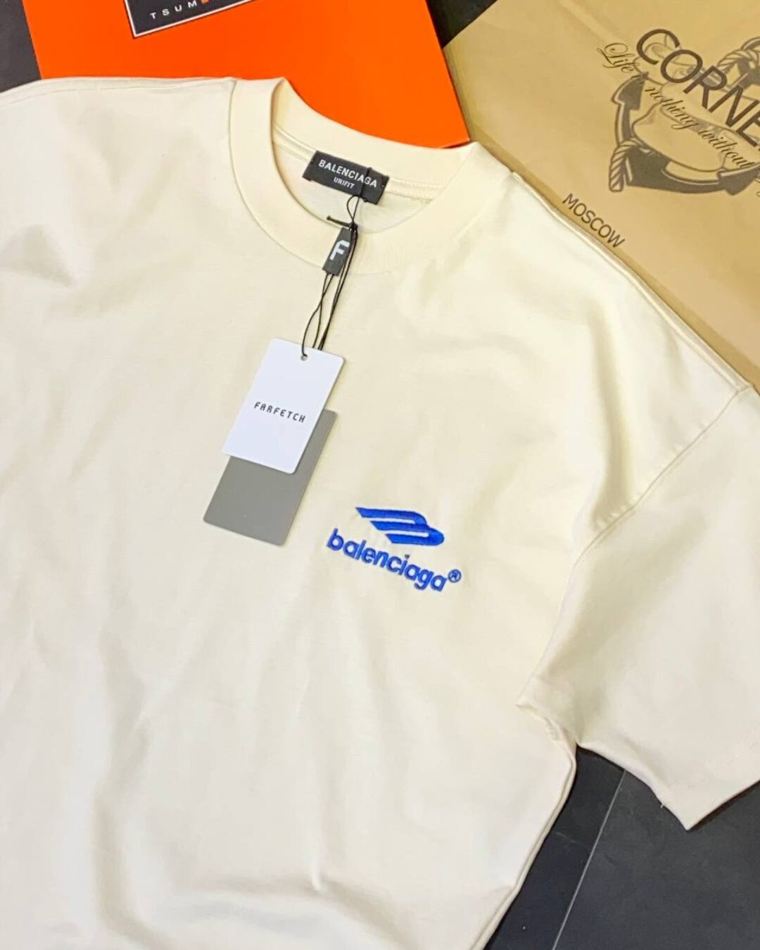 Футболка Balenciaga — фото 3