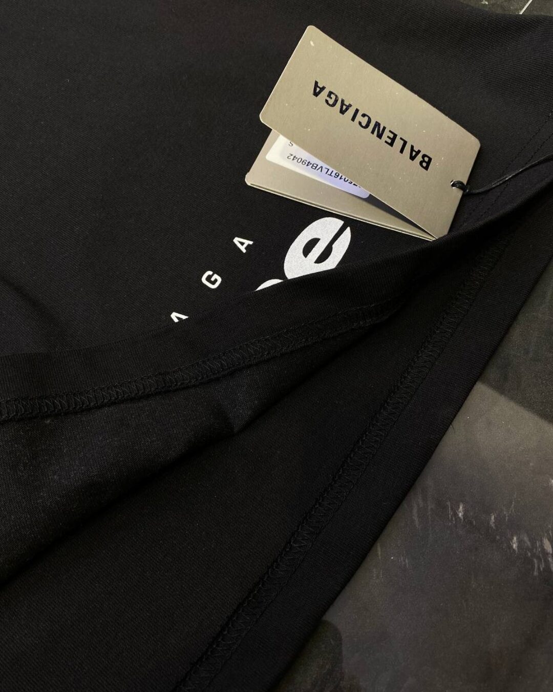 Футболка Balenciaga — фото 8
