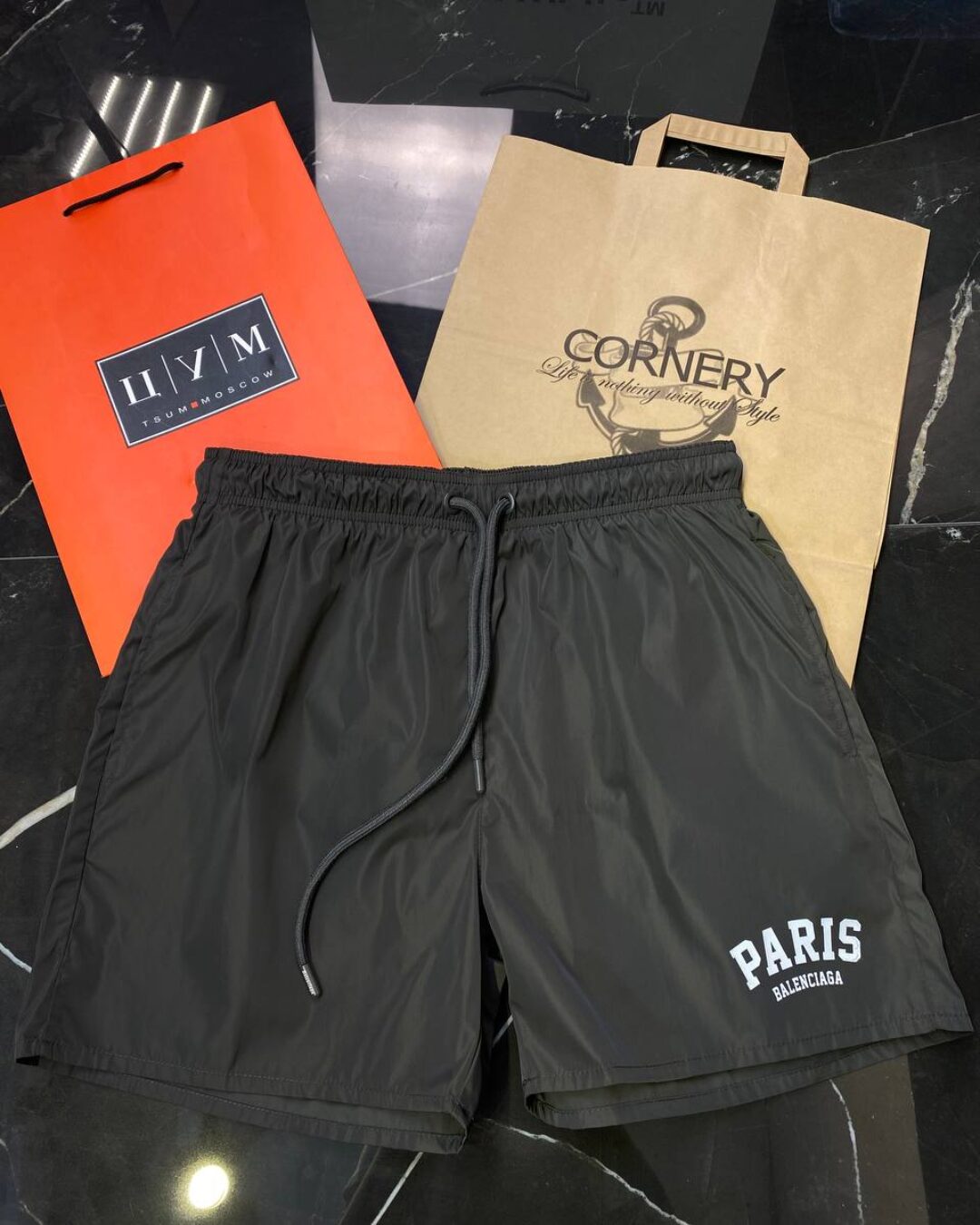 Шорты Balenciaga