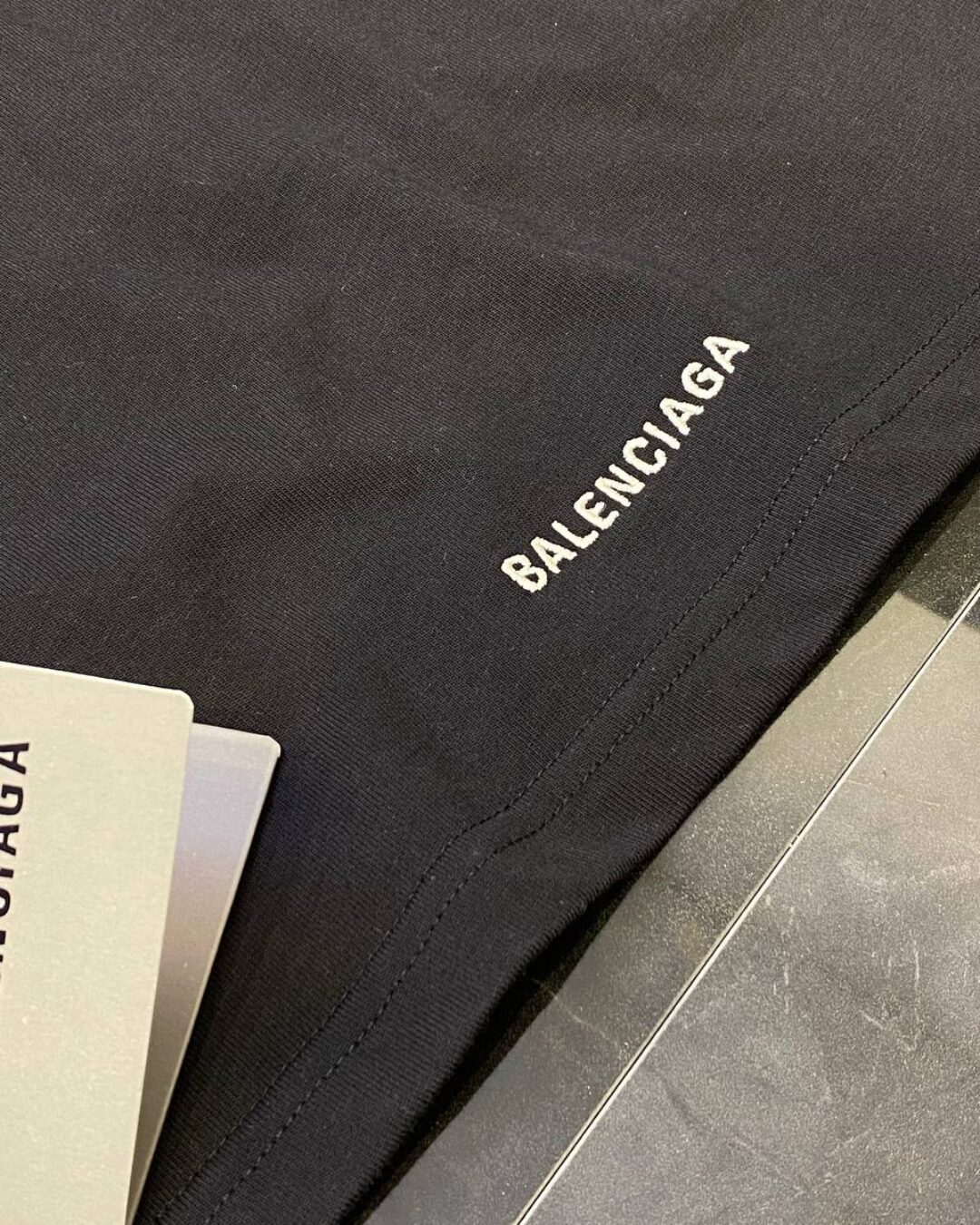 Футболка Balenciaga — фото 8