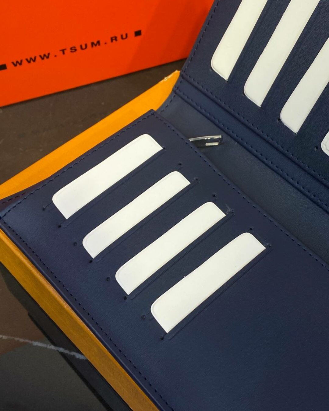 Кошелёк Louis Vuitton