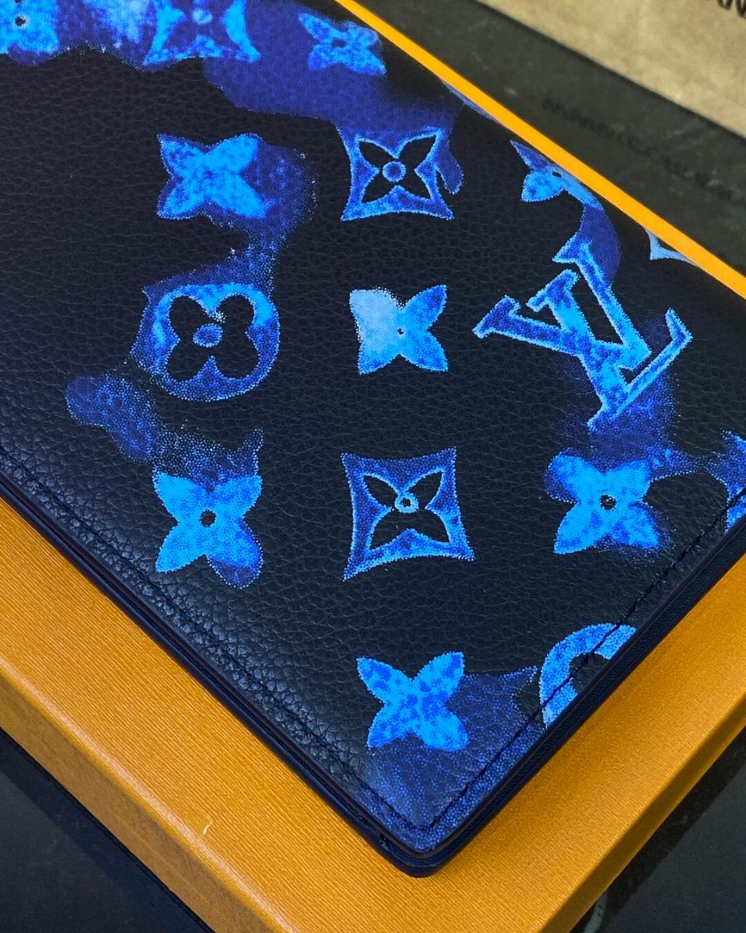 Кошелёк Louis Vuitton