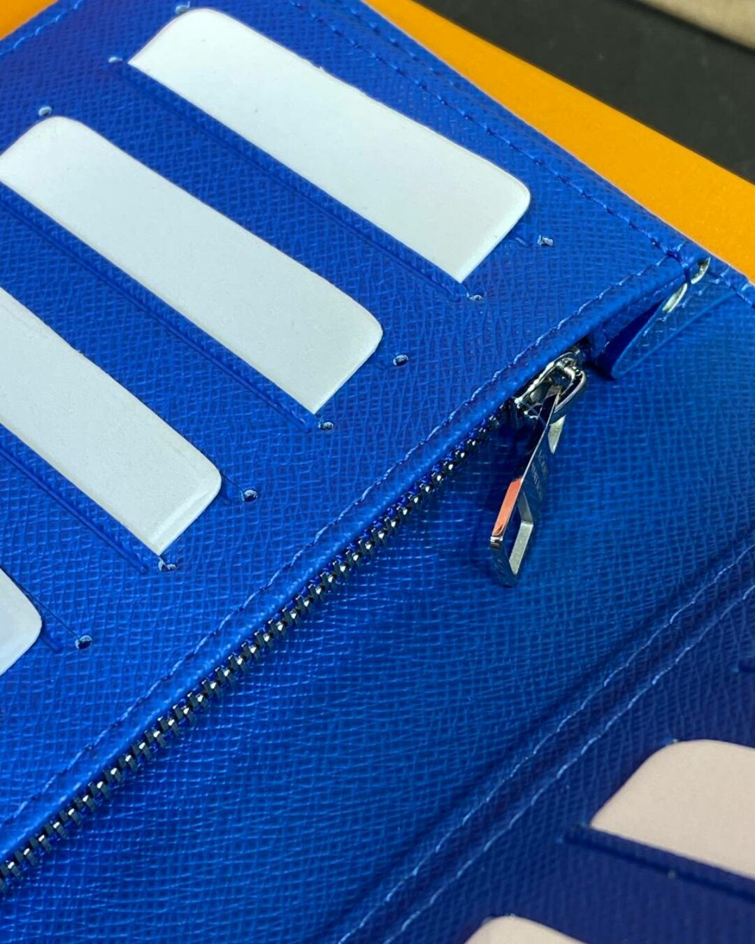 Кошелёк Louis Vuitton