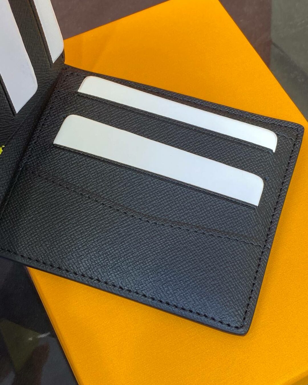 Кошелёк Louis Vuitton