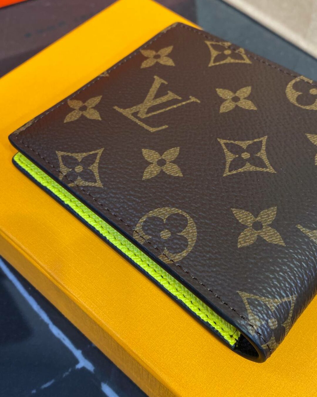 Кошелёк Louis Vuitton