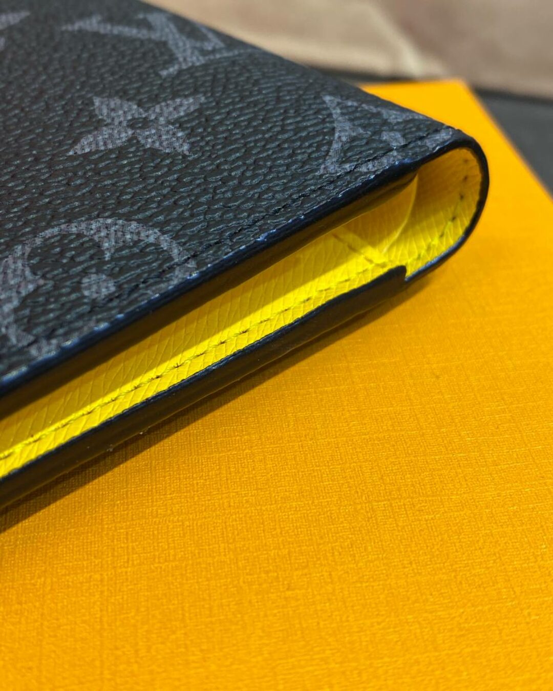 Кошелёк Louis Vuitton