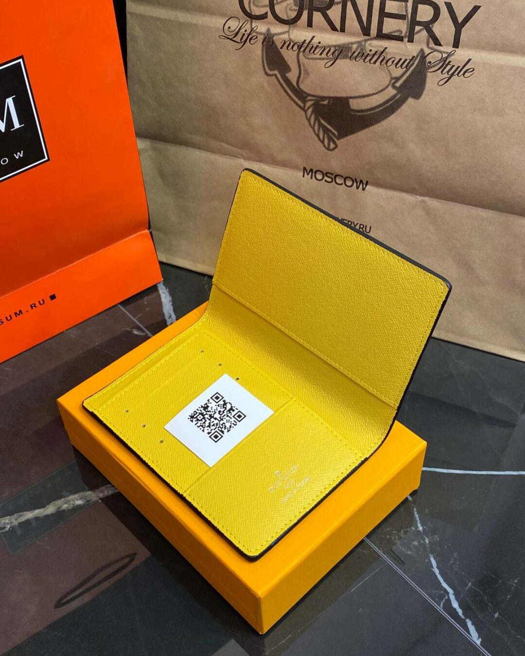 Обложка для паспорта Louis Vuitton