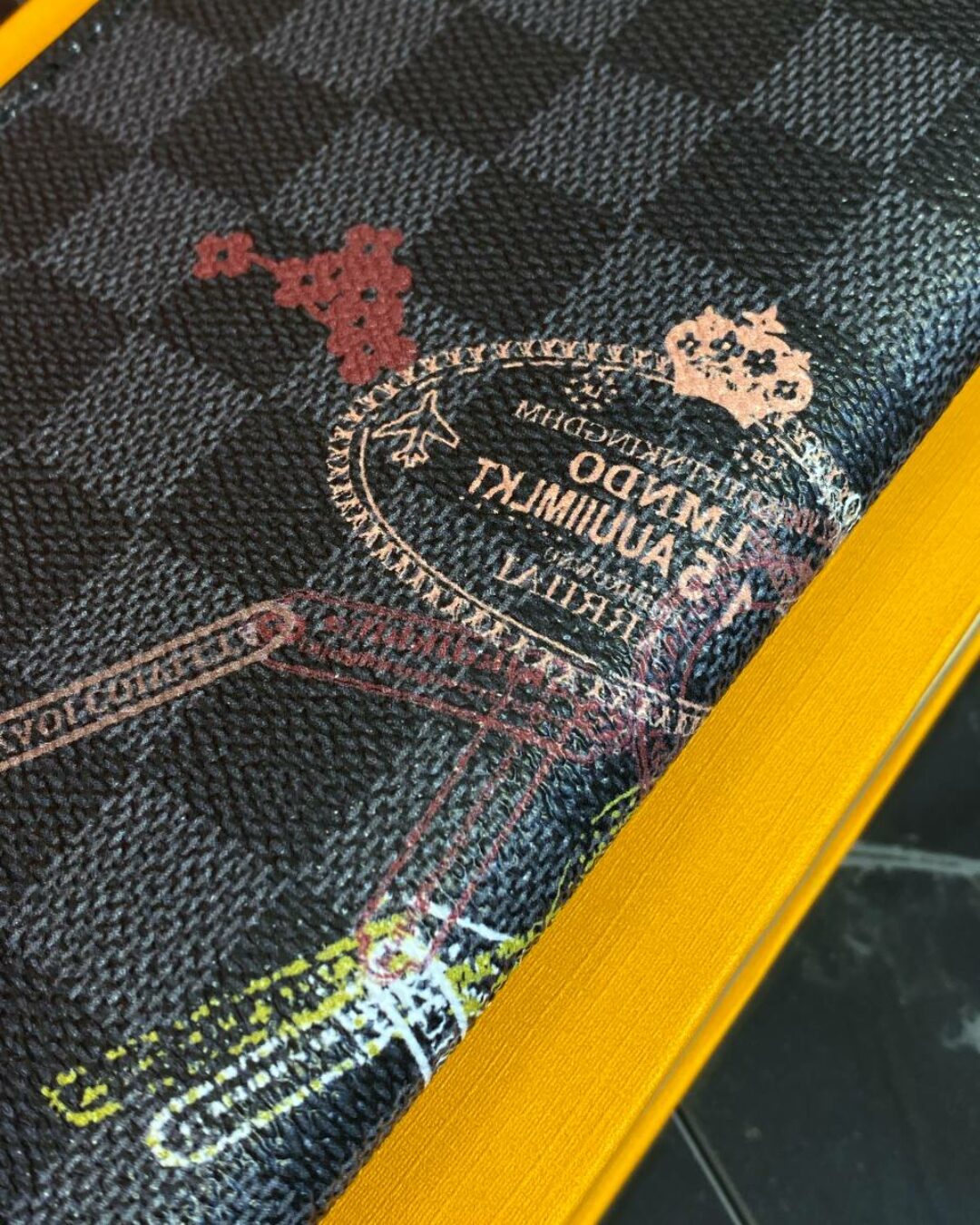 Обложка для паспорта Louis Vuitton