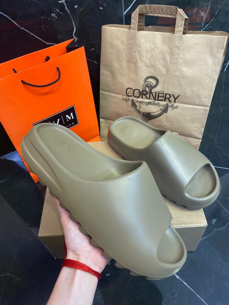 Yeezy Slide Earth Brown (дисконт)