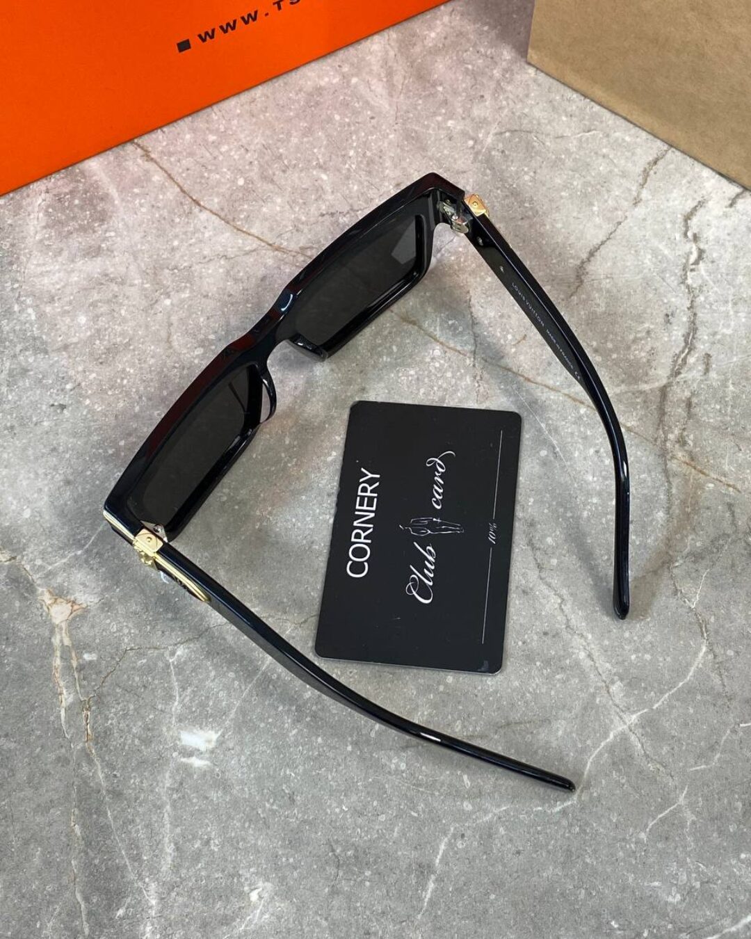 Очки Louis Vuitton