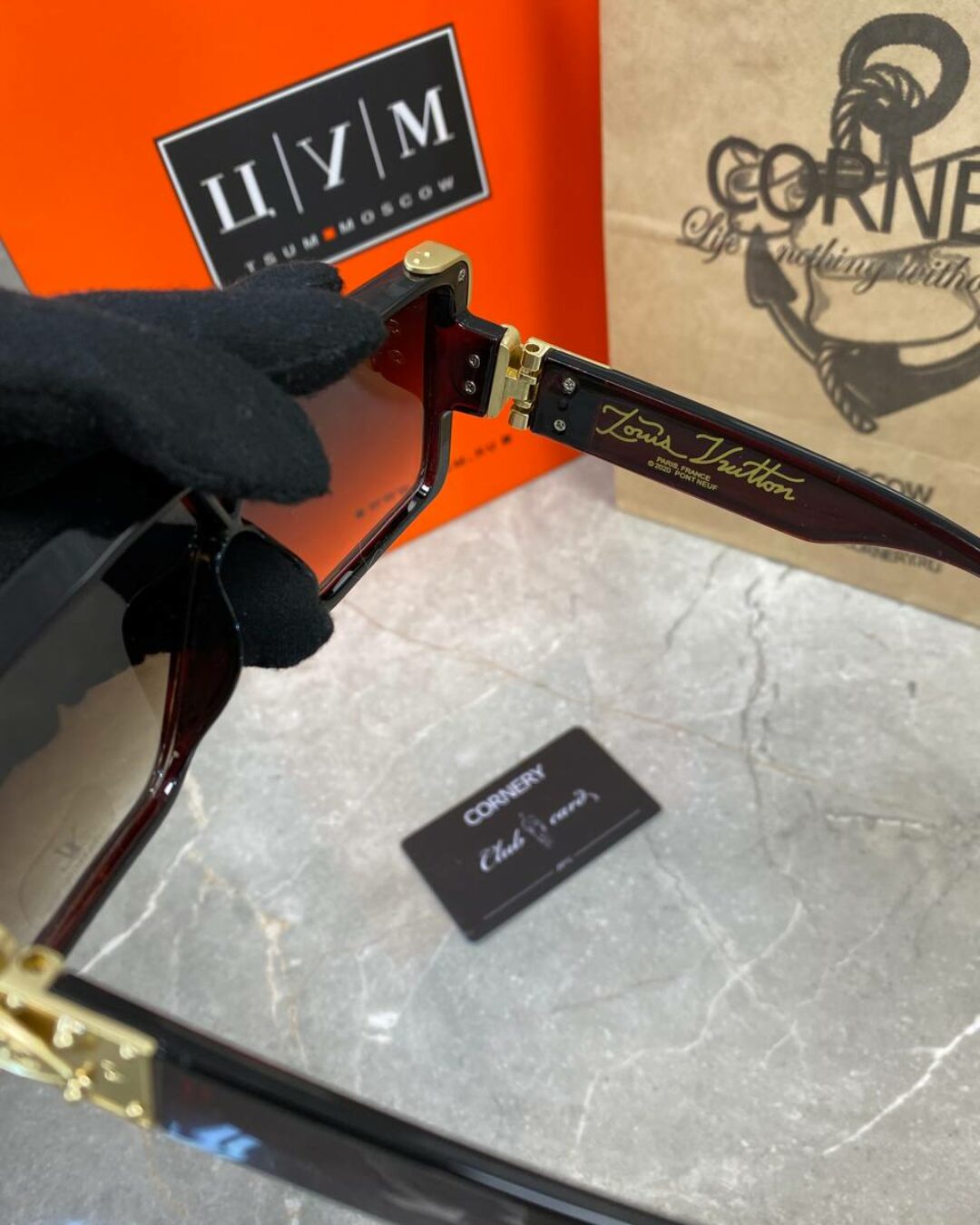Очки Louis Vuitton