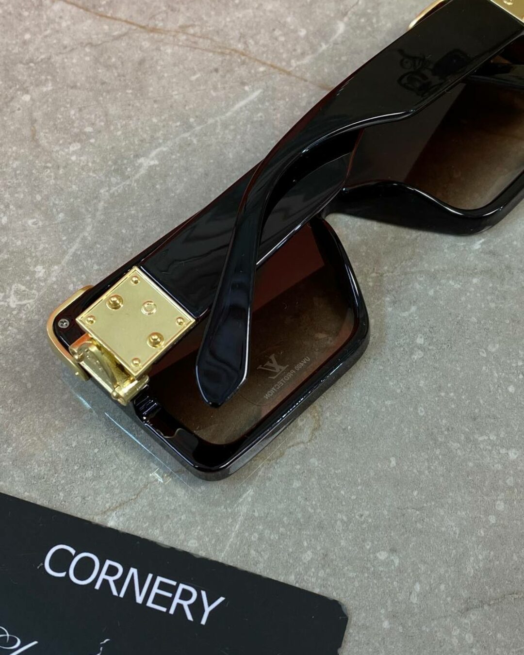 Очки Louis Vuitton
