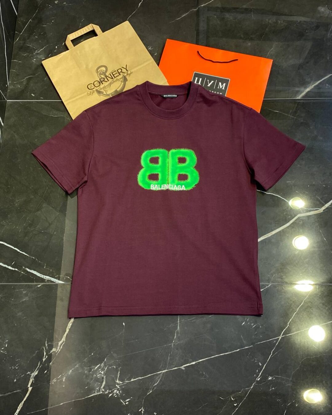 Футболка Balenciaga
