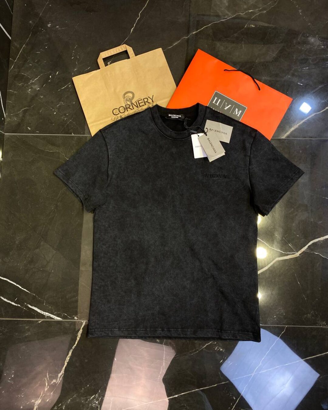 Футболка Balenciaga