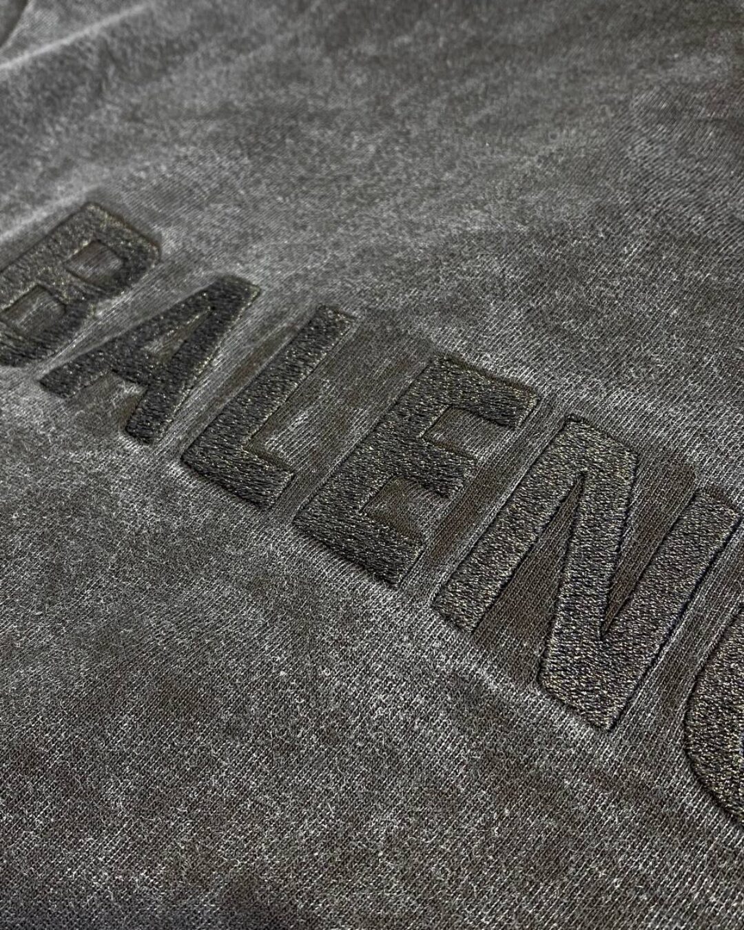 Футболка Balenciaga — фото 7