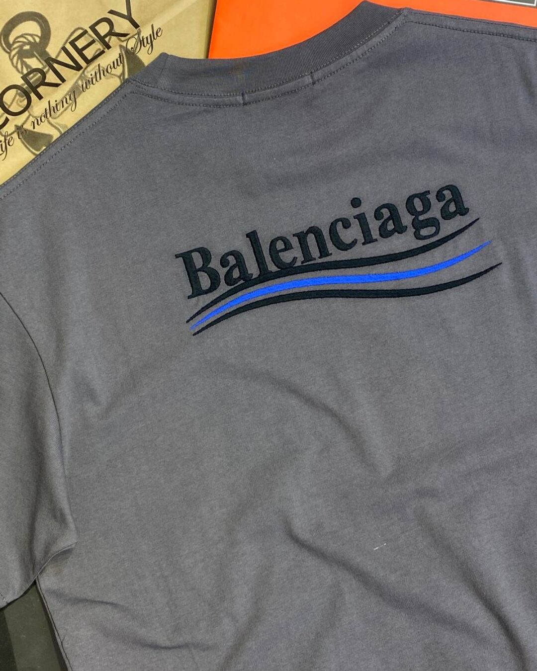 Футболка Balenciaga — фото 6