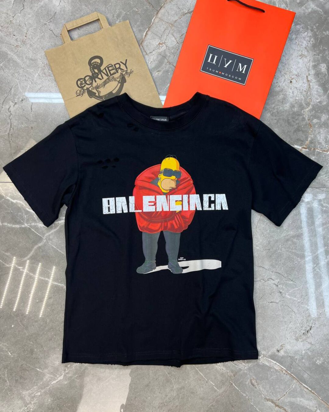 Футболка Balenciaga