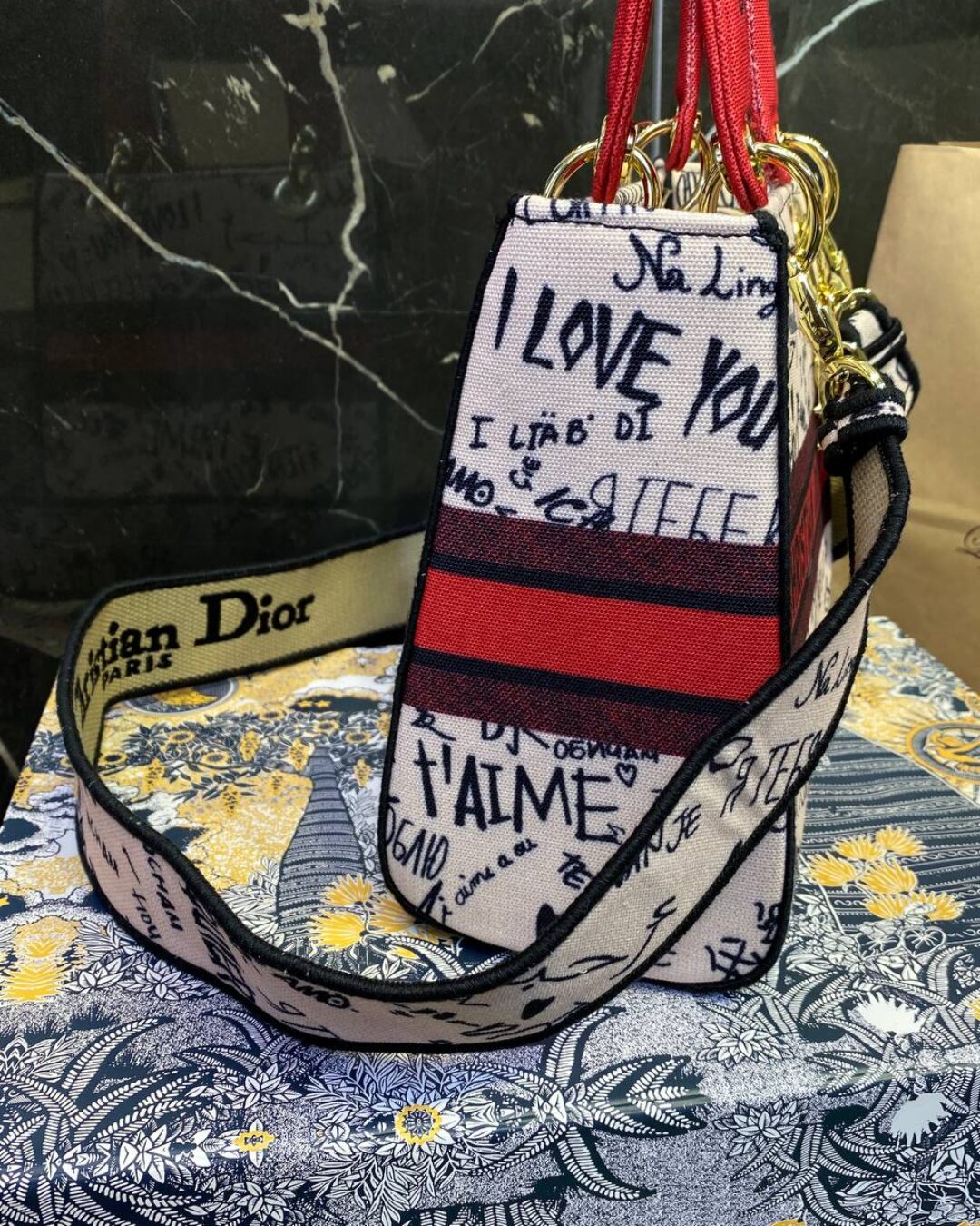 Сумка Dior Lady D-Lite