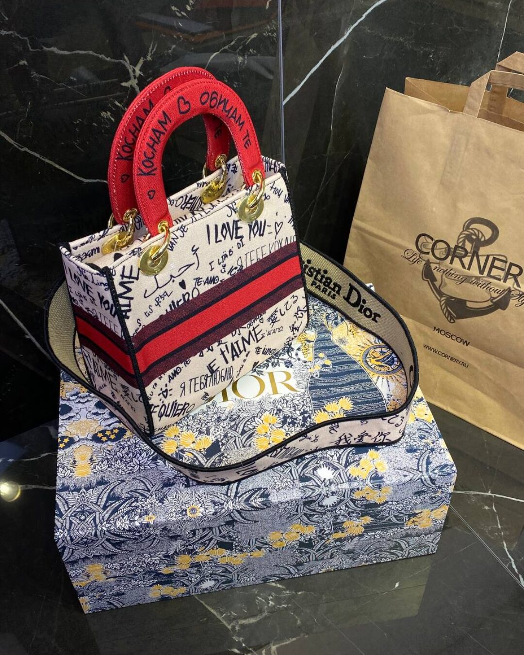 Сумка Dior Lady D-Lite