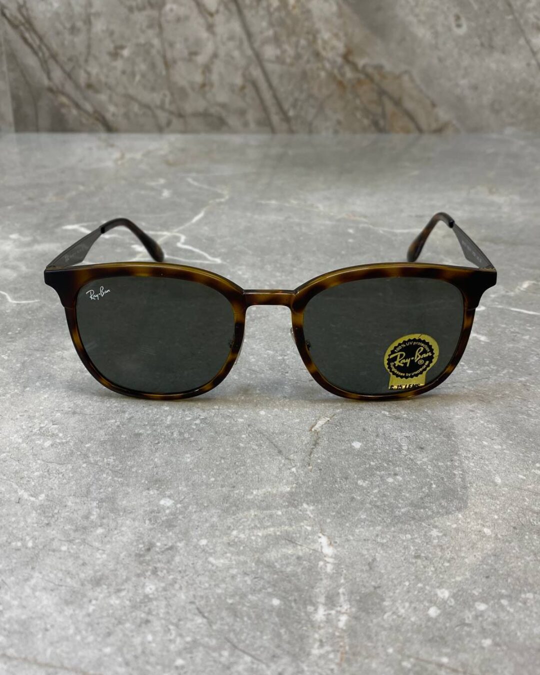 Очки Ray Ban