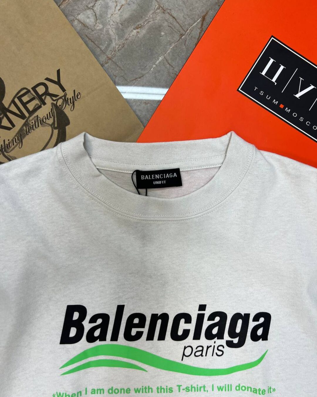 Футболка Balenciaga — фото 7