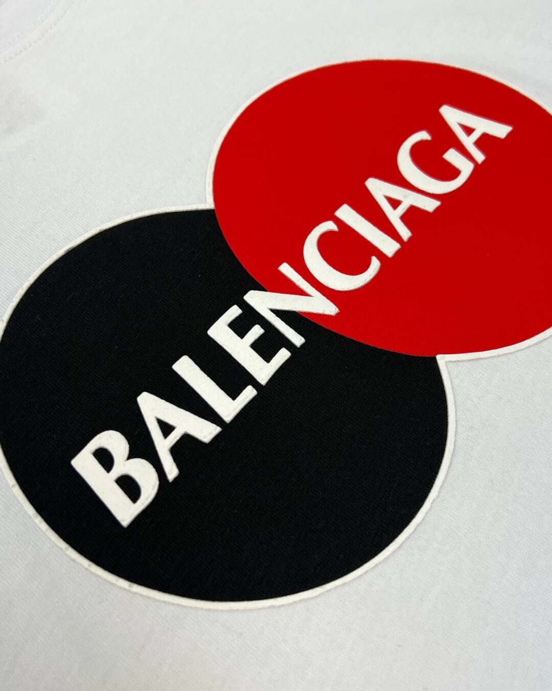 Футболка Balenciaga — фото 8