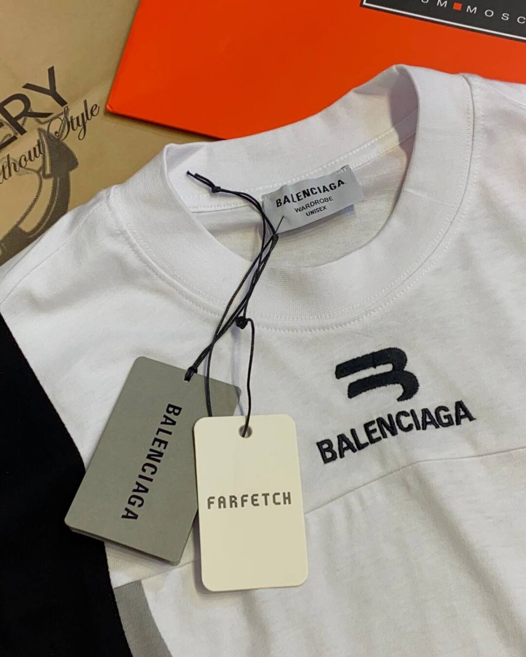 Футболка Balenciaga — фото 3