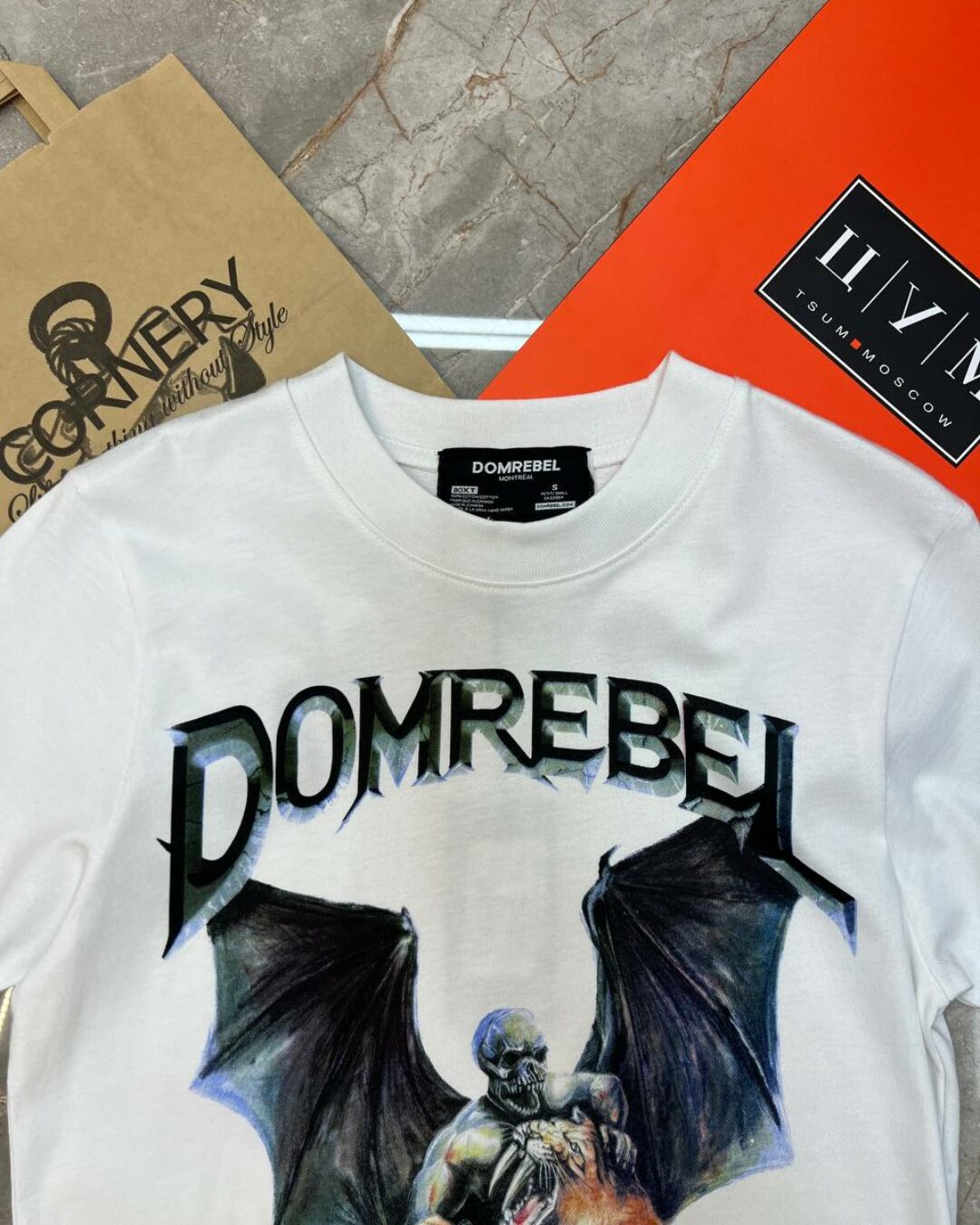 Футболка Domrebel