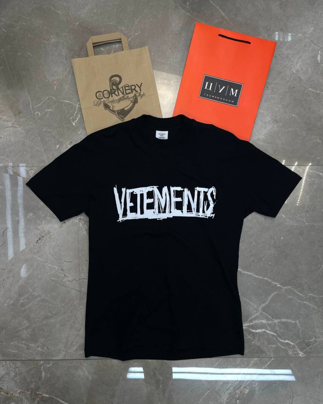 Футболка Vetements World Tour — фото 8