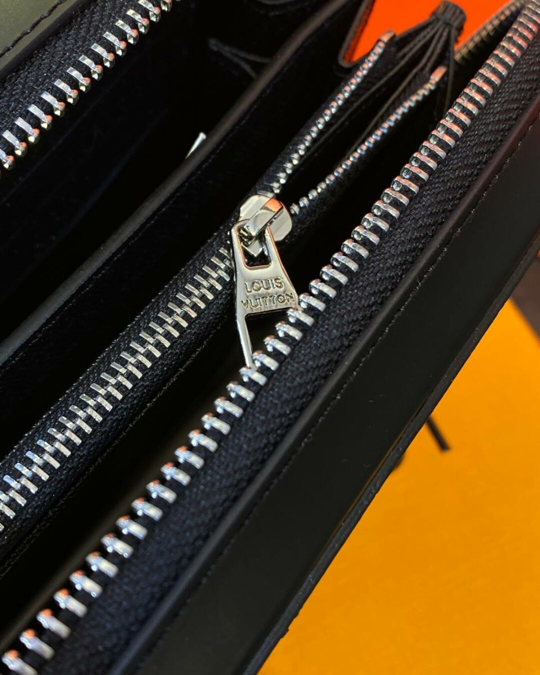 Портмоне Louis Vuitton