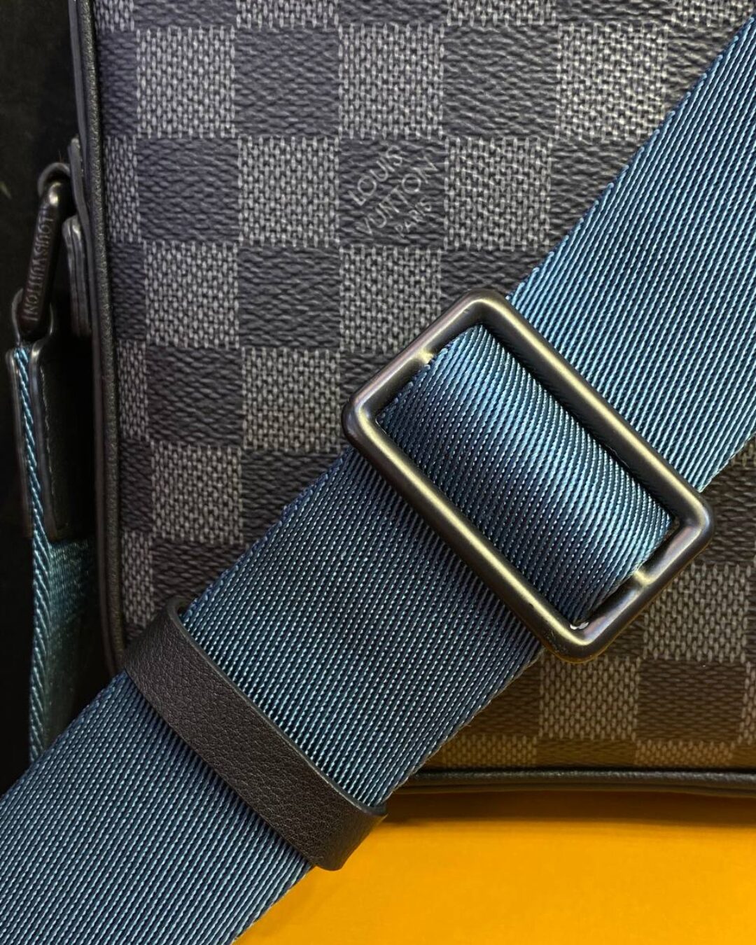 Сумка Louis Vuitton Alpha Damier Graphite