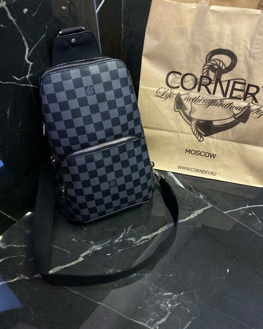 Сумка Louis Vuitton Avenue