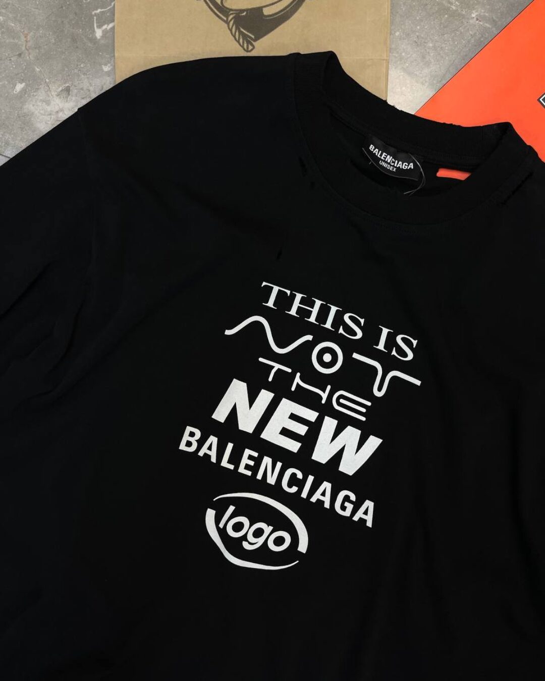 Футболка Balenciaga — фото 5
