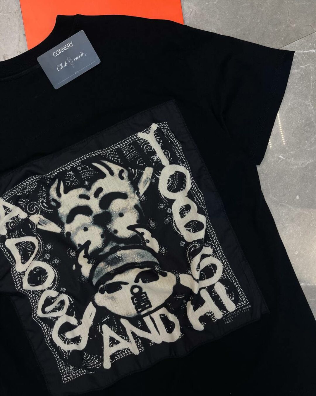 Футболка Givenchy