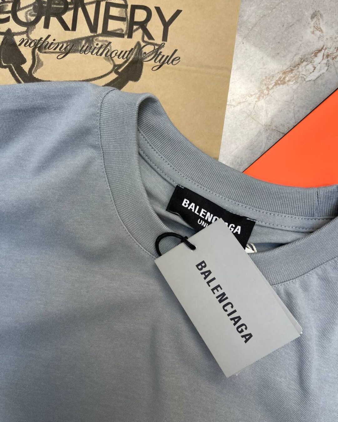 Футболка Balenciaga — фото 6