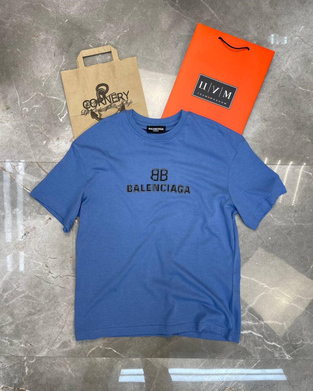Футболка Balenciaga