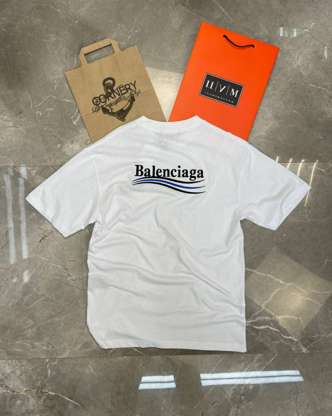 Футболка Balenciaga — фото 3