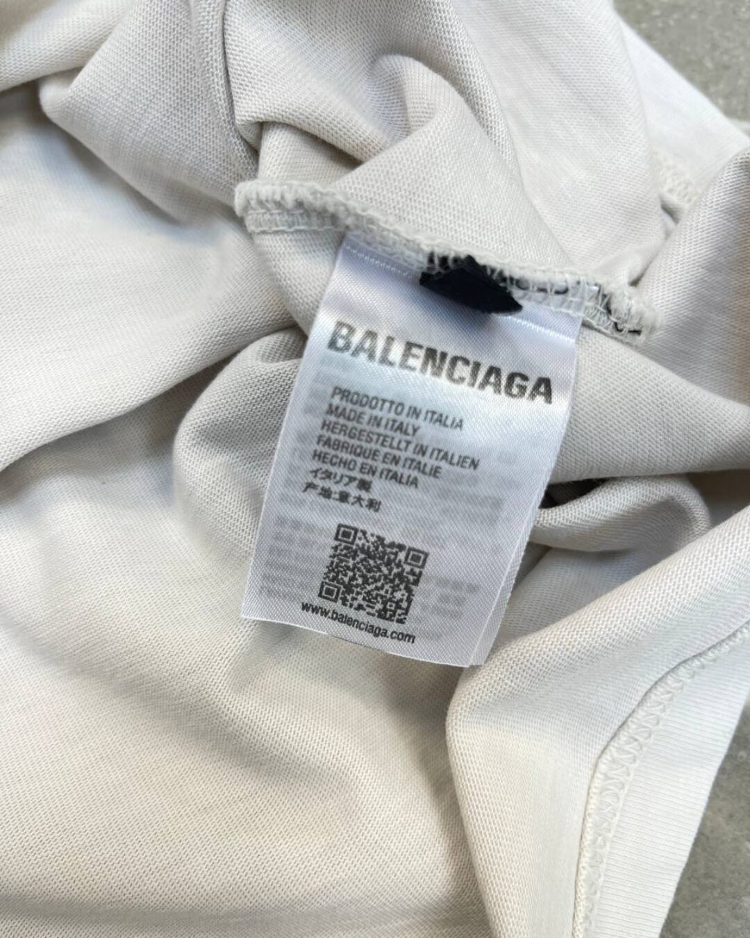 Футболка Balenciaga — фото 8