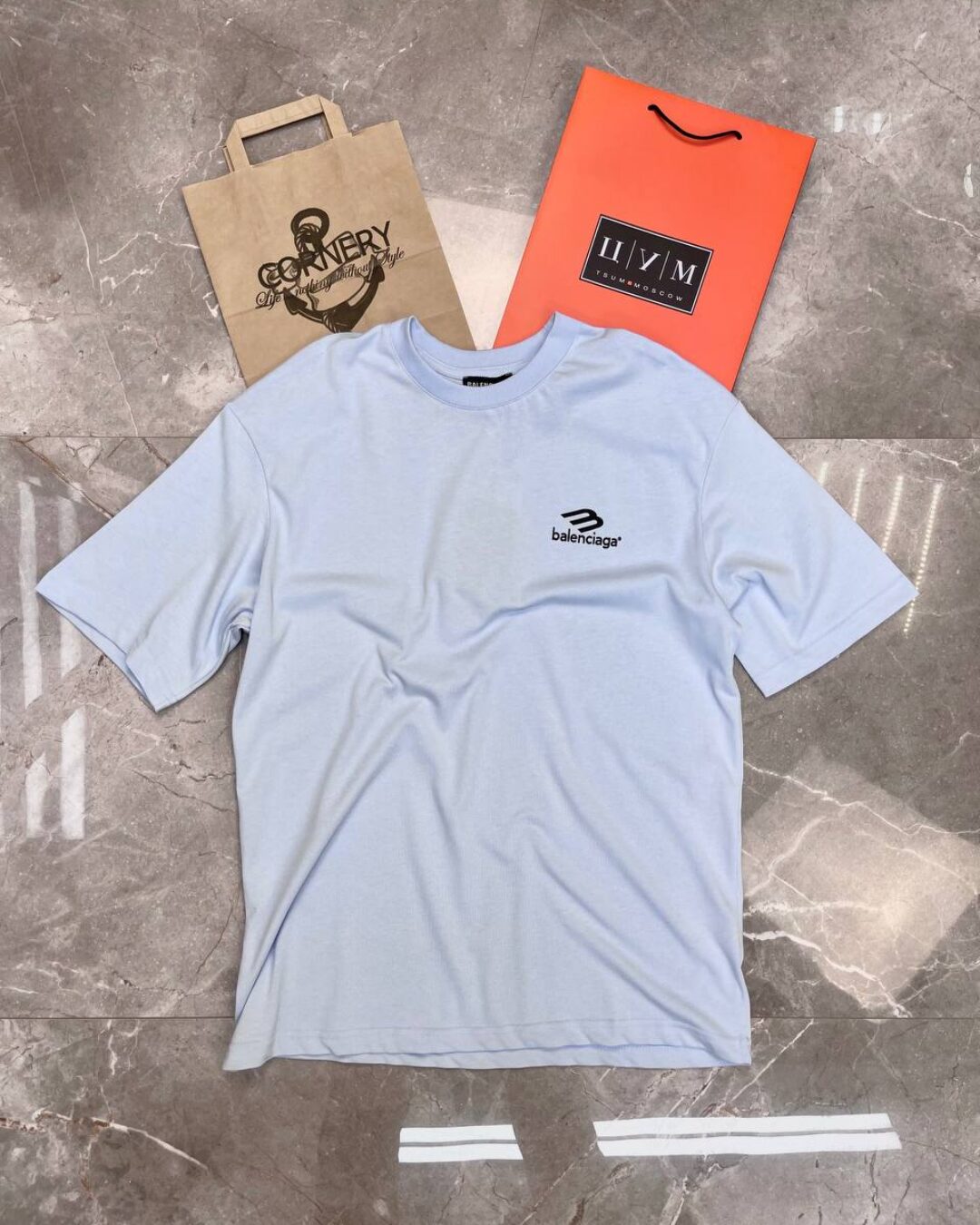 Футболка Balenciaga