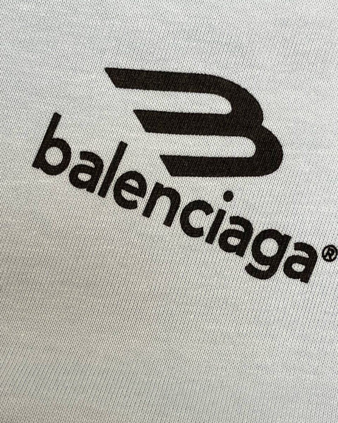 Футболка Balenciaga — фото 5