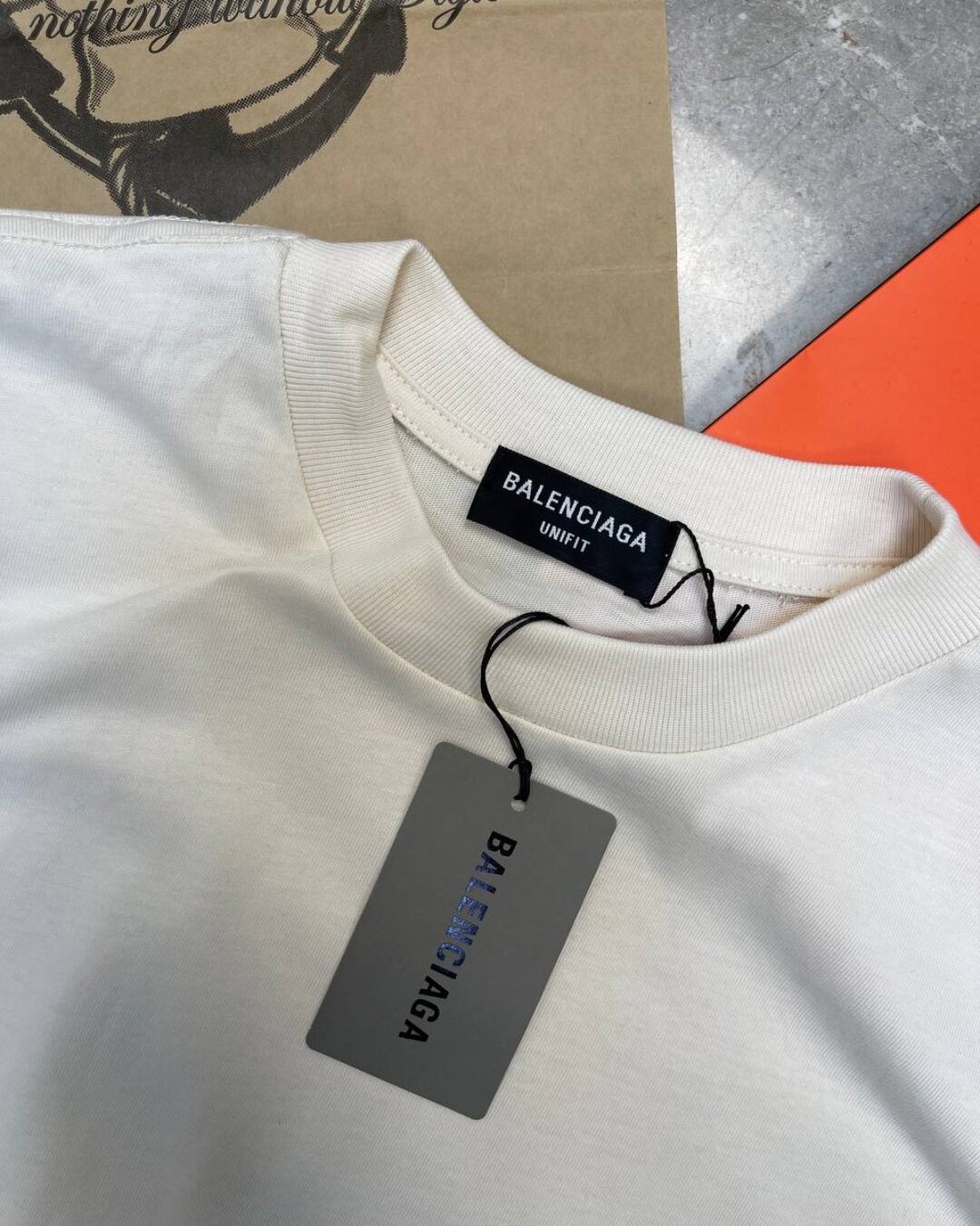 Футболка Balenciaga — фото 6