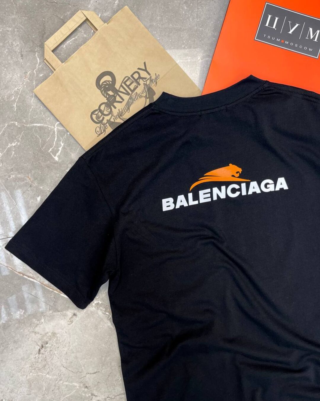 Футболка Balenciaga — фото 7
