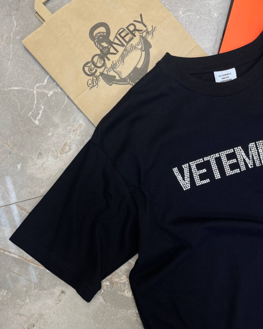 Футболка Vetements Strass Logo — фото 3