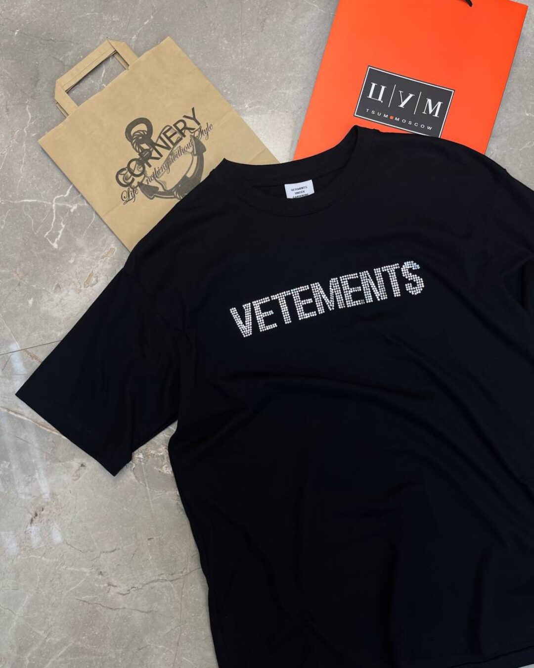 Футболка Vetements Strass Logo — фото 4
