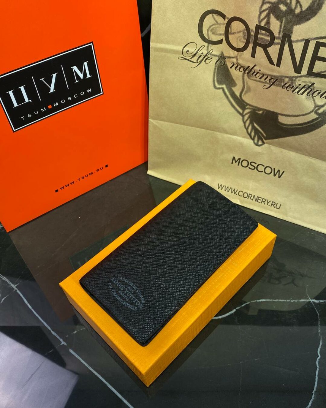 Кошелёк Louis Vuitton