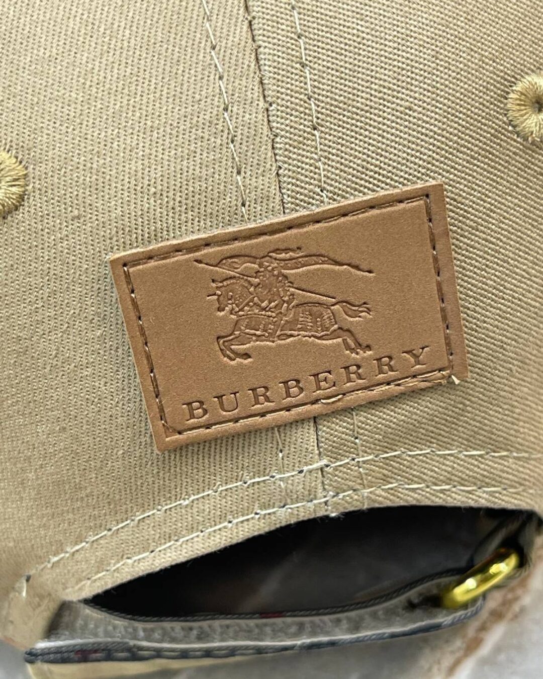 Кепка Burberry